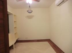 Pebble Bay (D15), Condominium #986502